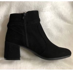 New - Patricia Green - Tie Suede Bootie